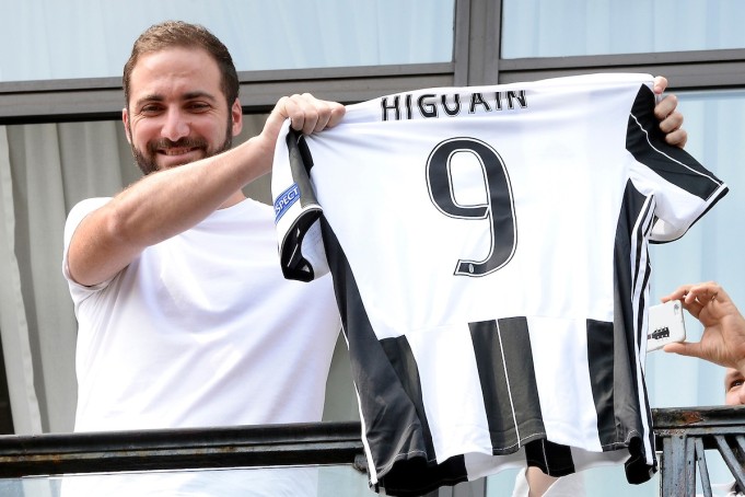 higuain napoli diritti immagine