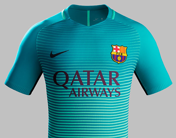 La terza maglia 2016-2017 del Barcellona