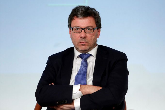 Giorgetti cori razzisti