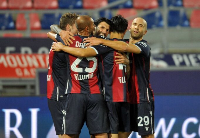 Bologna Crotone streaming