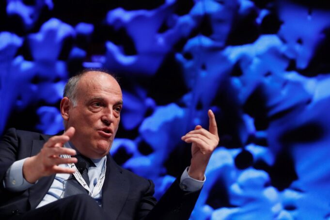 Superlega Tebas attacco