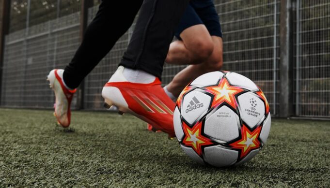 Sportswear e calcio: la governance di Adidas